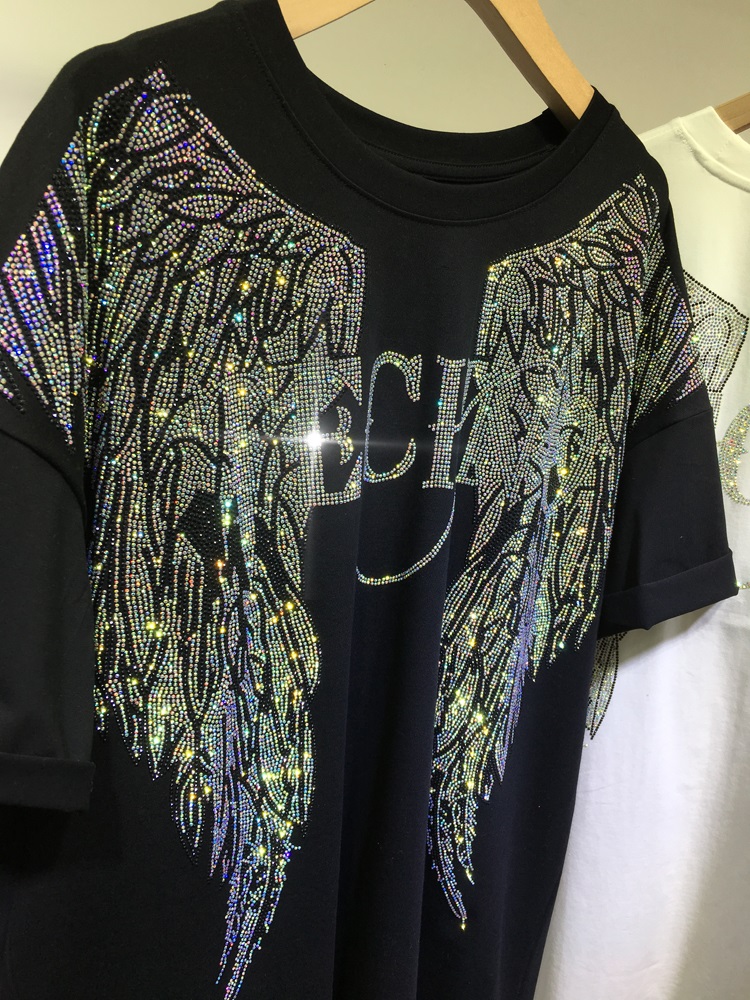 L-4XL Oversize Rhinestone Ange - огляд і ціна Streetwear Clothing Brands