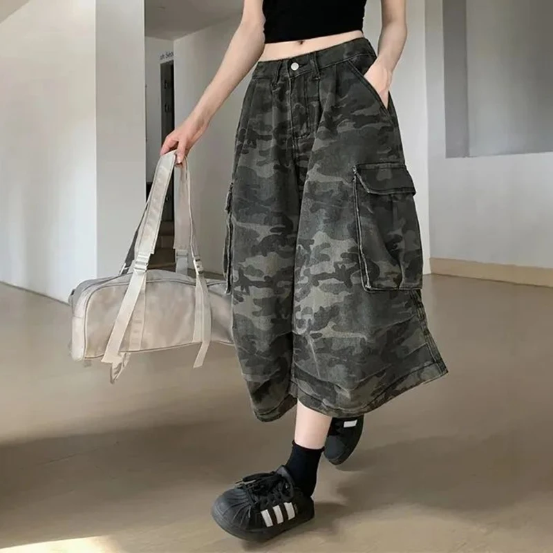 Lady Retro Fashion Baggy Capri - огляд і ціна Streetwear Brand Pants