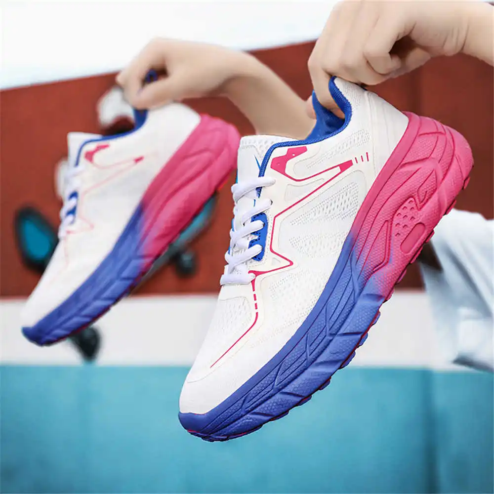 Does Not Slip Size 37 Shoes Si - огляд і ціна Streetwear Brand Expensive